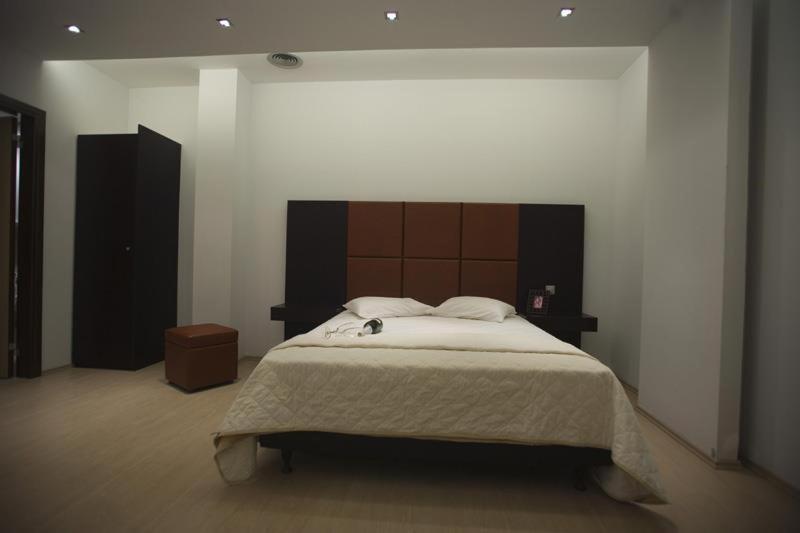 Inoh Hotel Athènes Extérieur photo